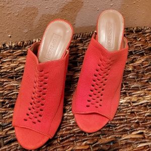 Red Mule Heels